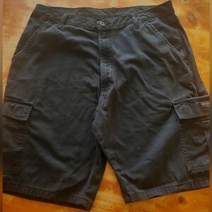 Wrangler Cargo Shorts size 36